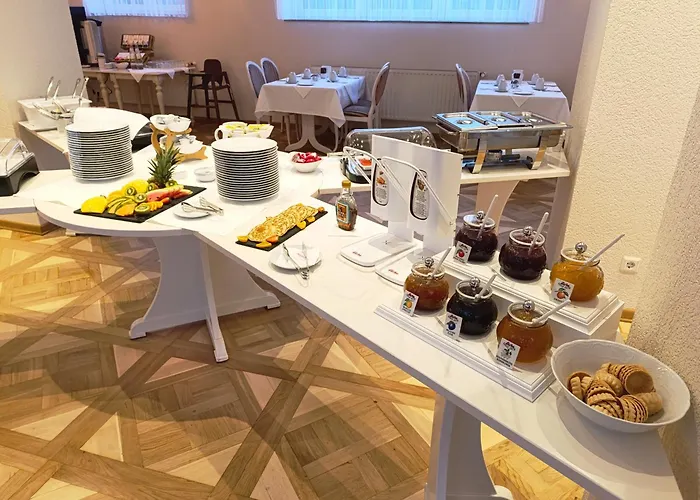 Skihotel: REGIOHOTEL Bunte Stadt