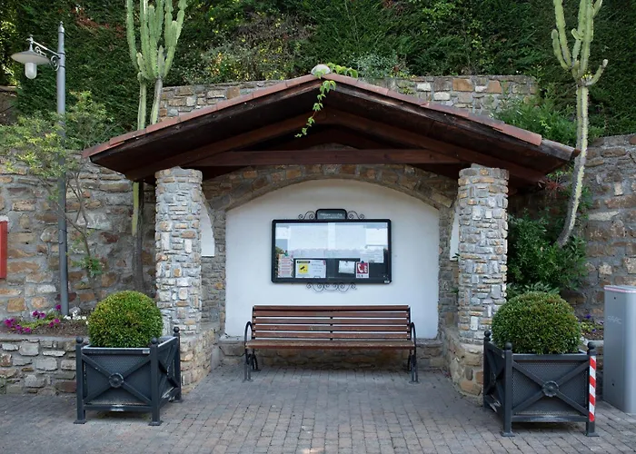 Ping Pong Hotel: Camping Edy