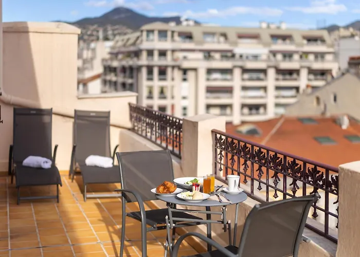 Jacuzzi-Hotel: Best Western Plus Hôtel Massena Nice