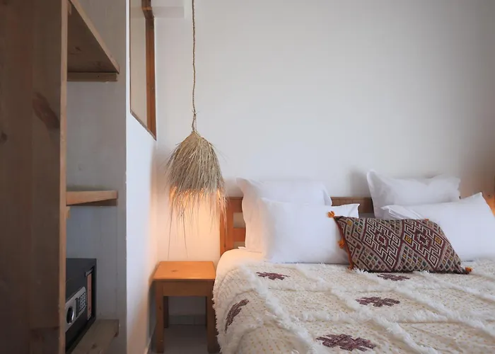 Blue Waves Surf House - Anza I