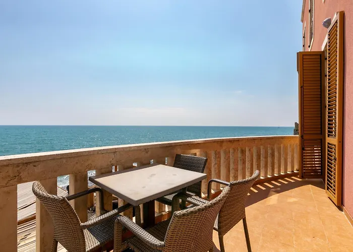 B&B: Rotonda Inn Novigrad