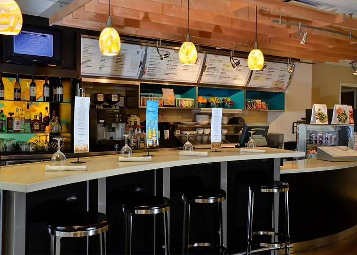 Courtyard By Marriott Indianapolis South