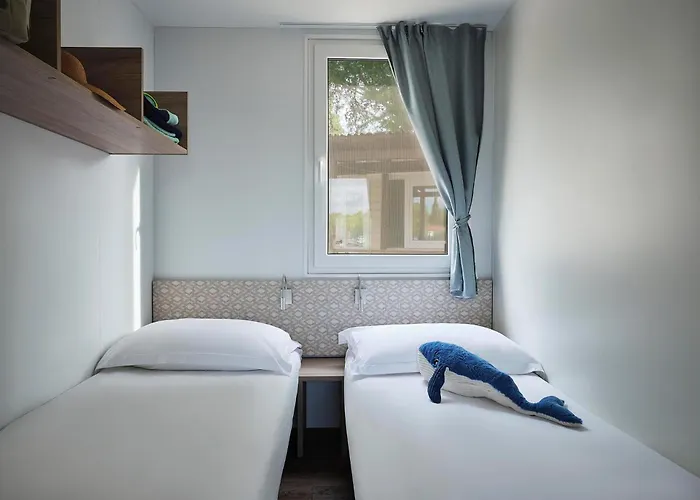 Hotel mit Tennis: Amadria Park Camping Sibenik Mobile Homes