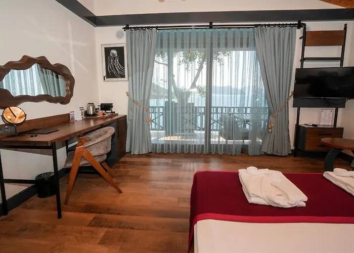 Porto Amore Club (Adults Only)