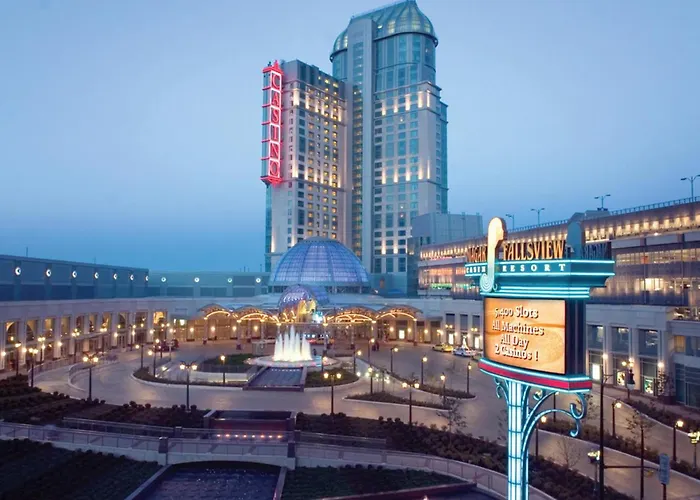  Hilton Niagara Falls/ Fallsview And Suites