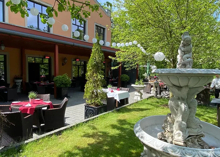 Waldhotel