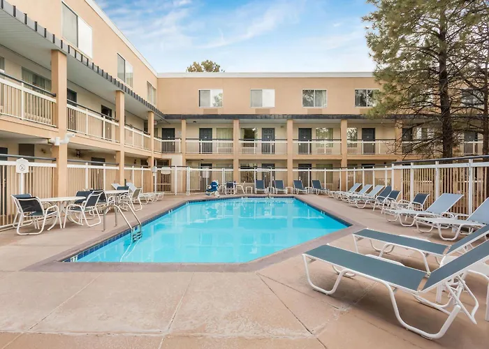  Baymont By Wyndham Flagstaff