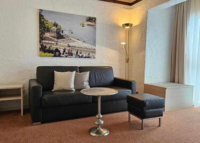 Hotel: Contel Hotel