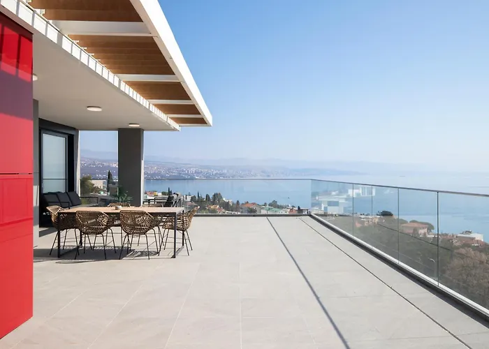 Carmen Residence s