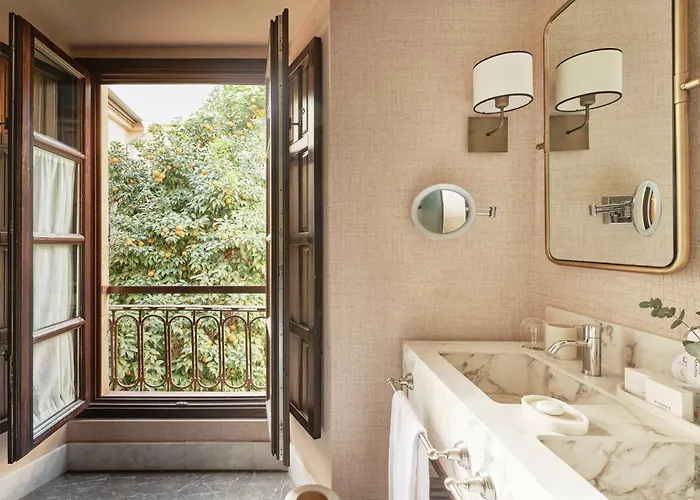 Hospes Palacio Del Bailio, A Member Of Design s
