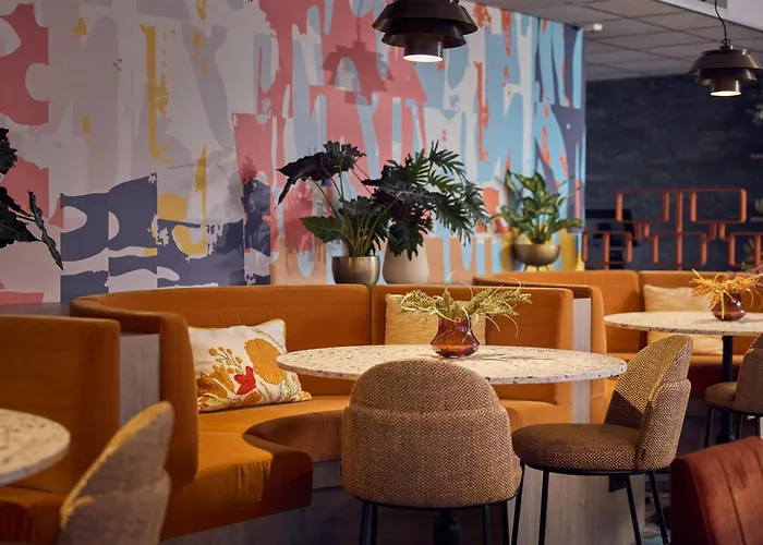 Selbstverpflegung: Haven Hotel Rotterdam, Curio Collection By Hilton