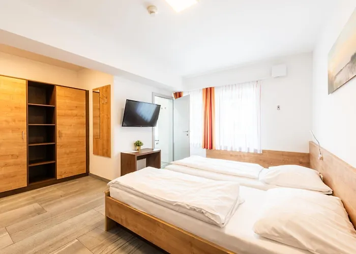  Inn