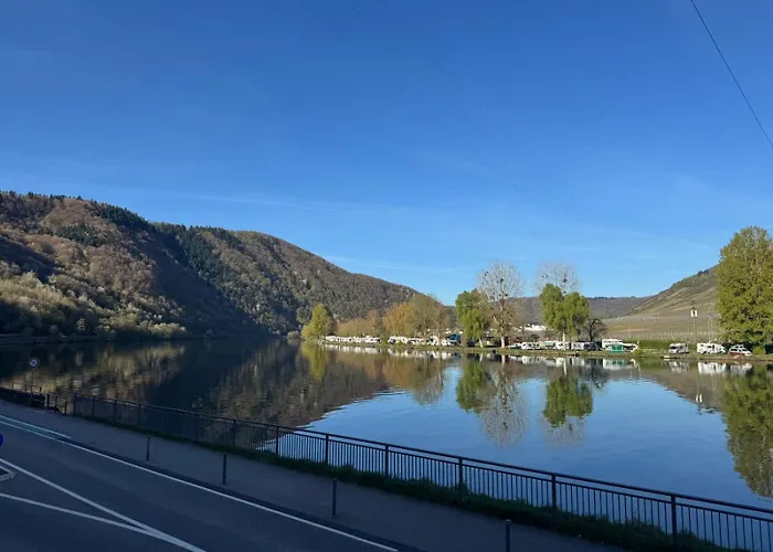 Hotel Haus Burg Metternich