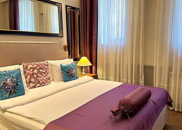 Seven Rooms Boutique Hotel