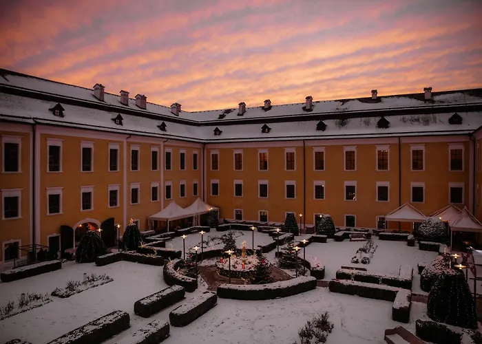  Schlosshotel Mondsee