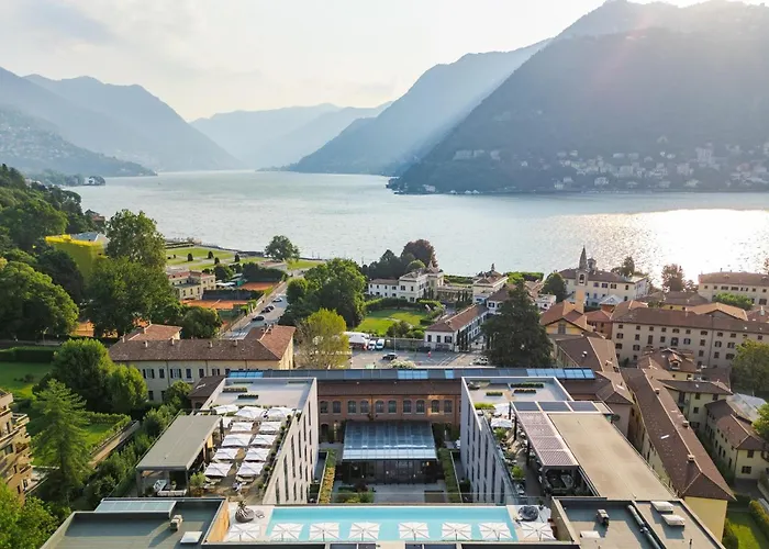 Jacuzzi-Hotel: Hilton Lake Como