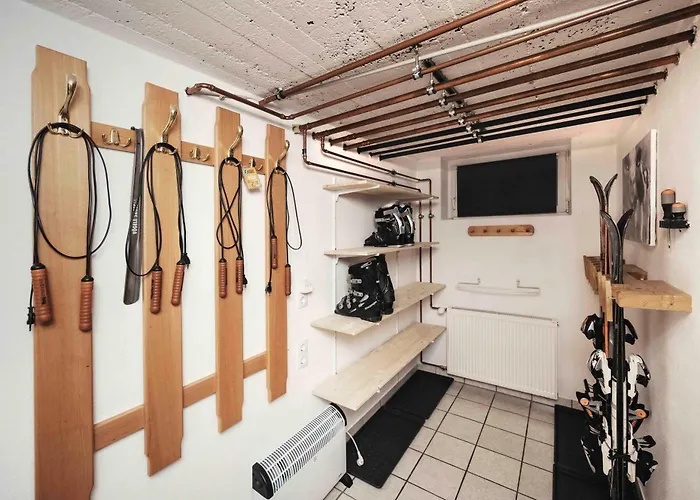 Golf & Ski Chalet