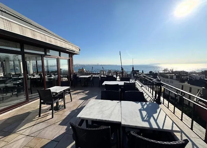 Peninsula Romantik Hotel