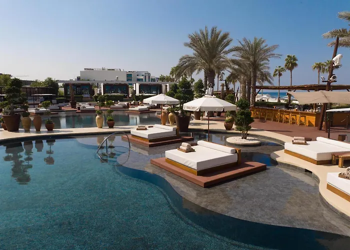  Nikki Beach &Spa
