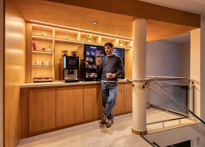 Hotel Am Citadines Republique Paris
