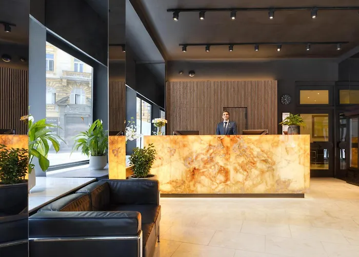 Hotel Harmony