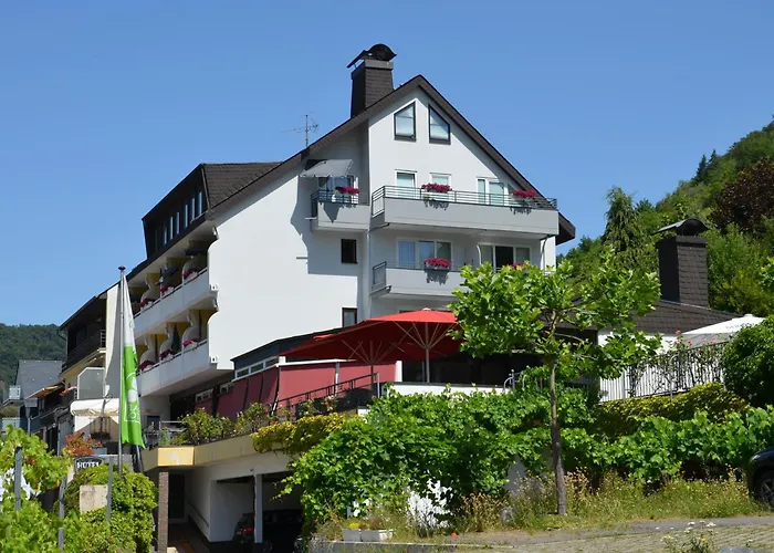 Flair Hotel am Rosenhügel - Garni