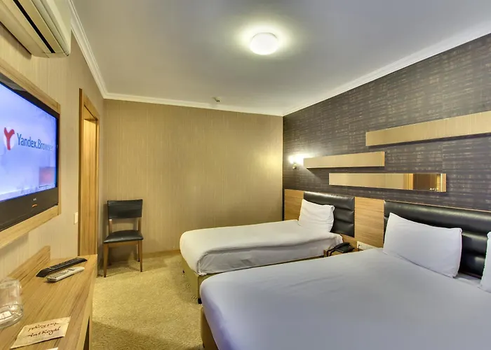 Antroyal Hotel
