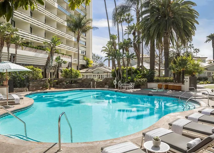 Fairmont Miramar Hotel & Bungalows