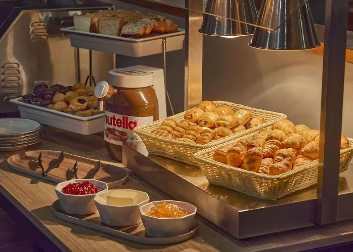 Ibis Singapore Novena