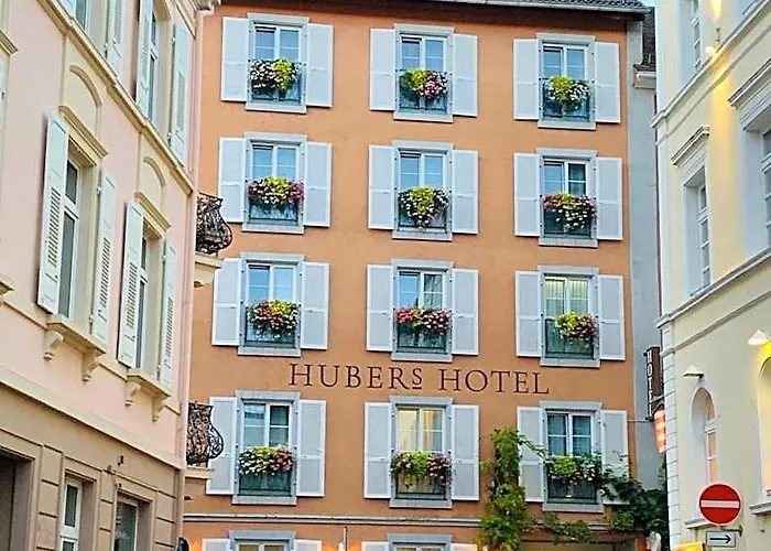 Huber'S Hotel