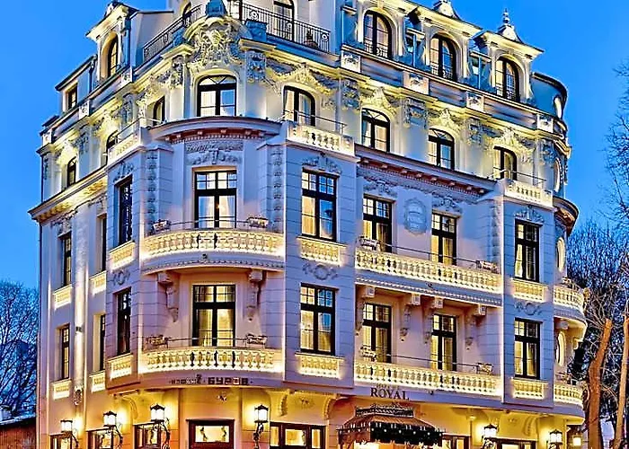 Royal Hotel