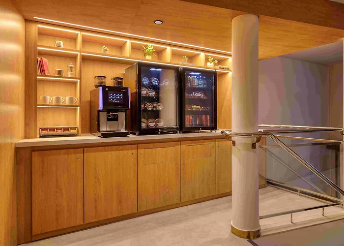 Hotel Am Citadines Republique Paris