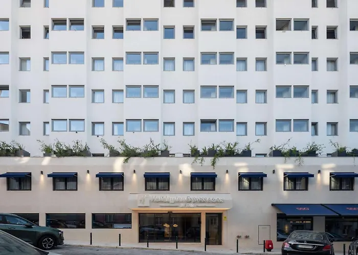 Holiday Inn Express & Suites Lisbon - Principe Real By Ihg