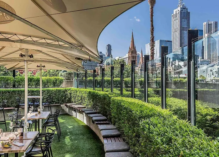 Quay West Suites Melbourne