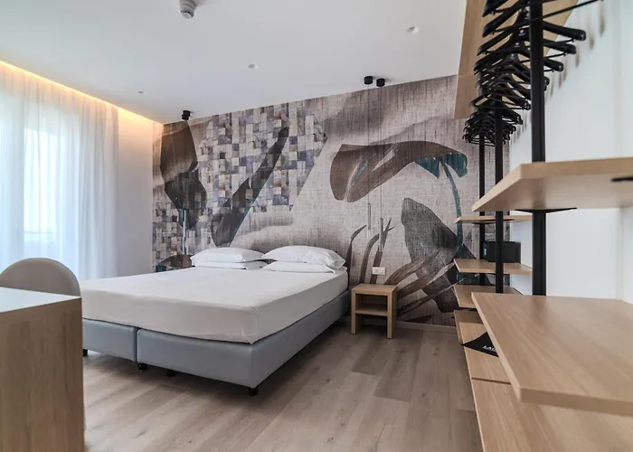 4 Sterne Hotels Cesare Augustus
