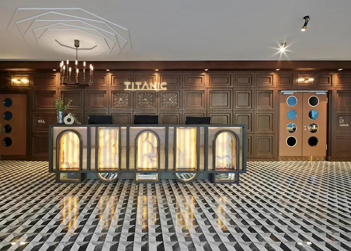 Hotel Am Strand TITANIC Comfort Kurfürstendamm