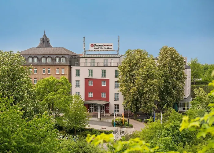 Western Premier Villa Stokkum