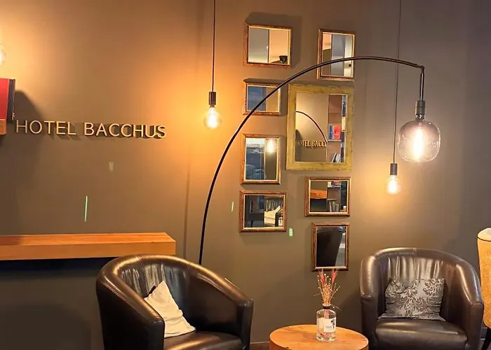  Bacchus