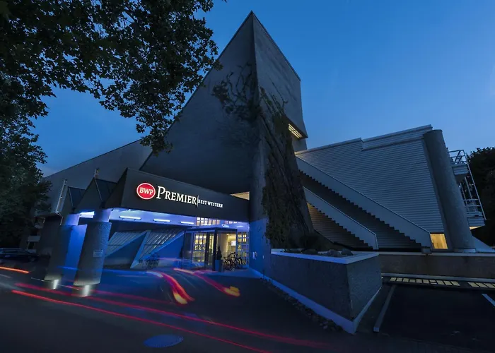  Western Premier Parkhotel
