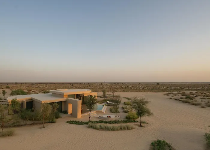  Bab Al Shams