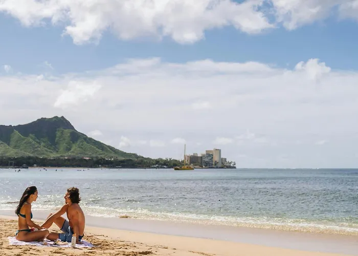  Sheraton Waikiki Beach