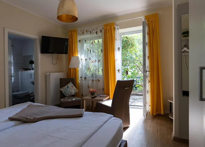 Pension Am Dom