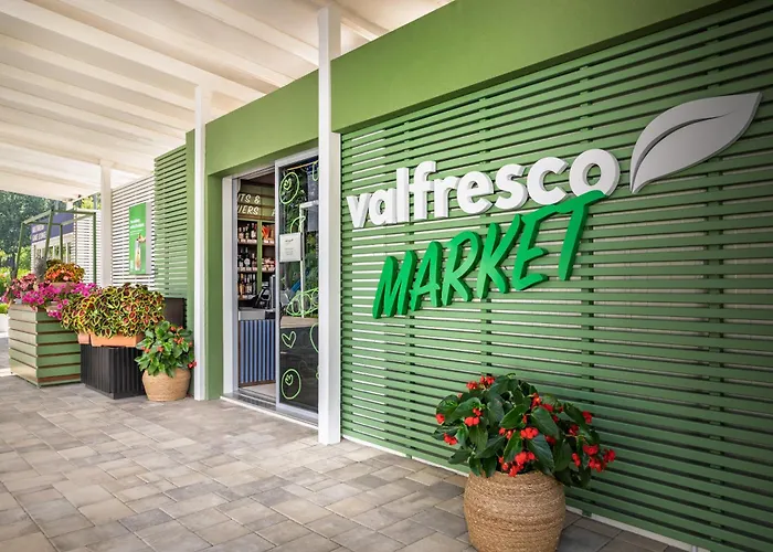 Hotel Am Valamar Camping Baska