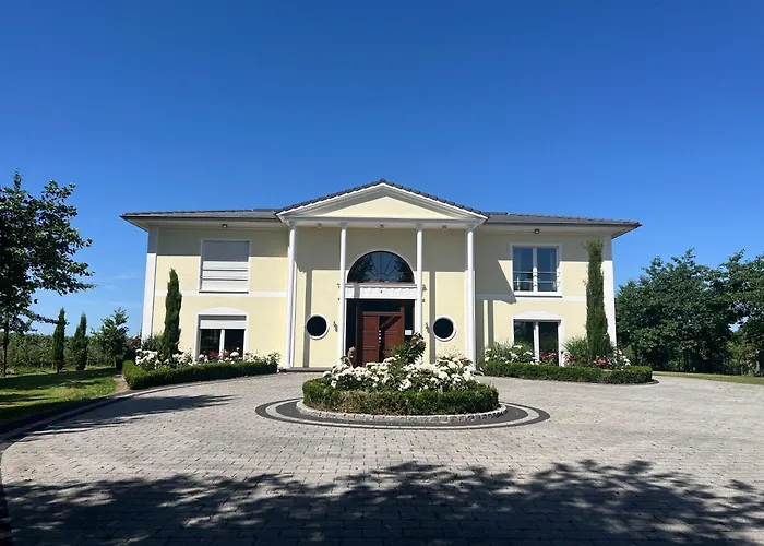 Villa Altes Land