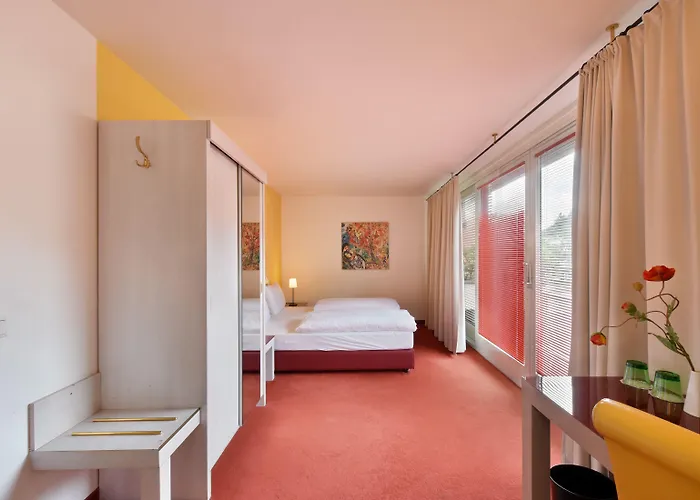 Hotel Neutor Express