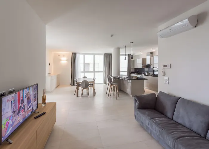 Hesperia & Residence