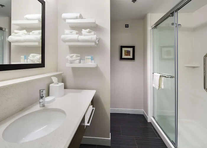 Hampton Inn & Suites Page - Lake Powell