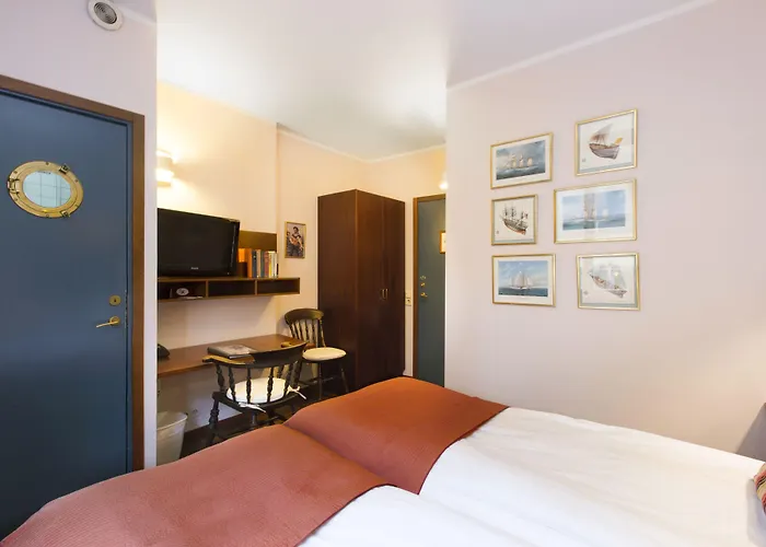 Lord Nelson Hotel