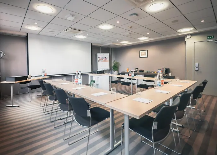 Holiday Inn Mulhouse By Ihg Romantik Hotel