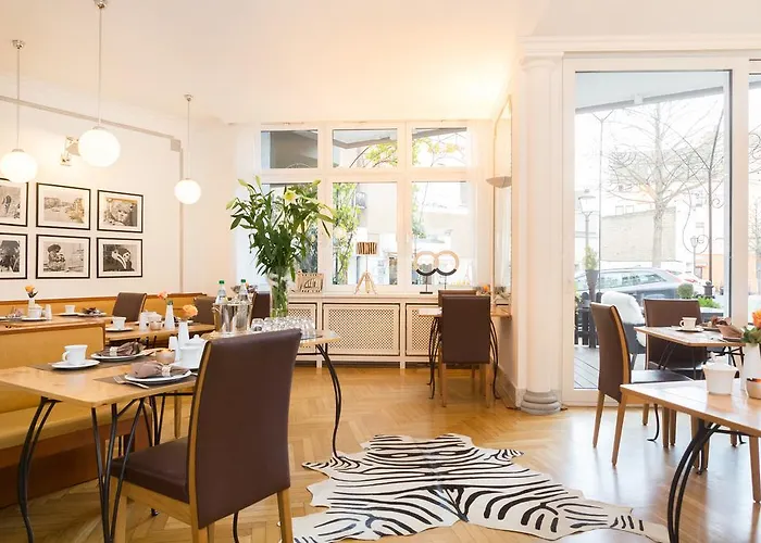 Hotel Am Helmwartsturm